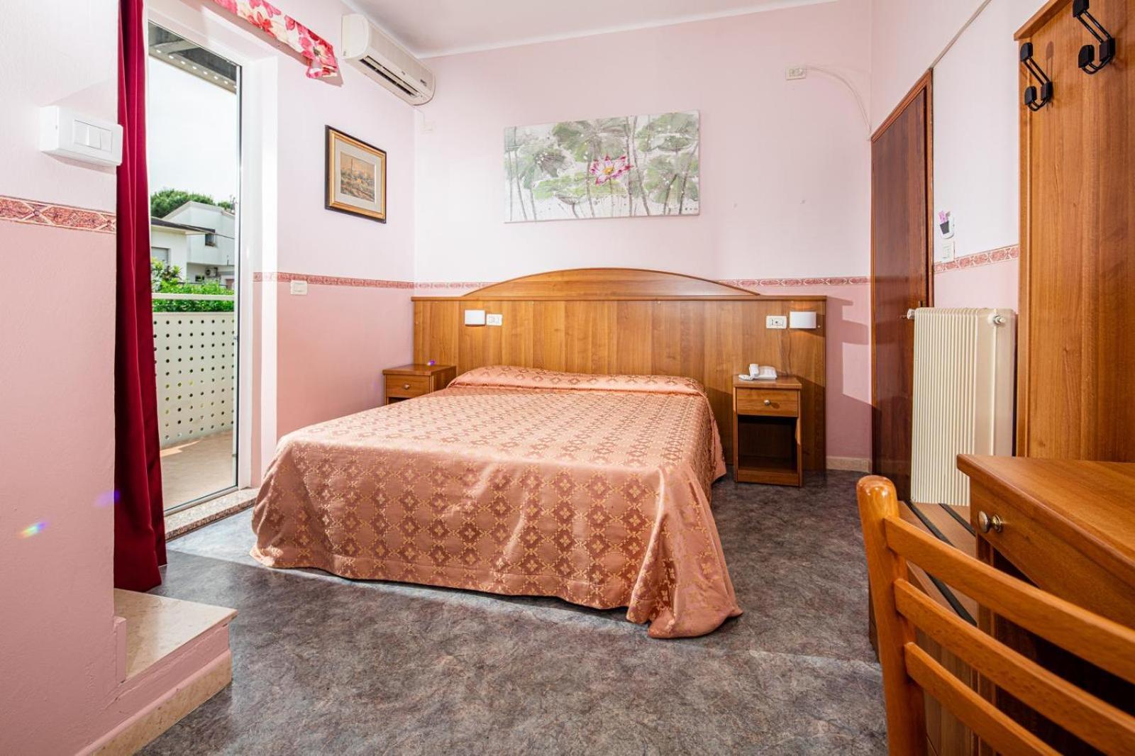 Hotel Al Ponte Lignano Sabbiadoro Luaran gambar