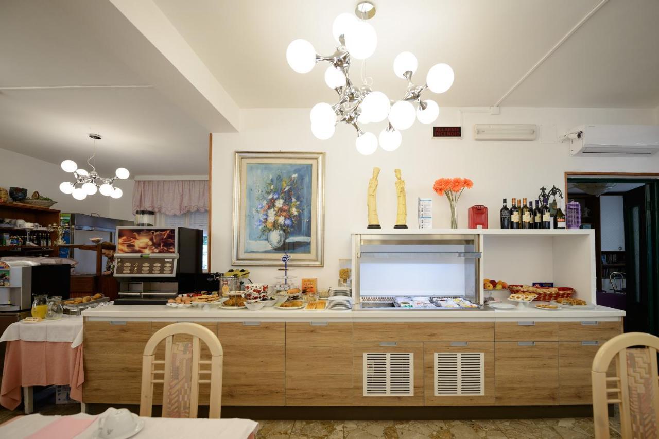 Hotel Al Ponte Lignano Sabbiadoro Luaran gambar